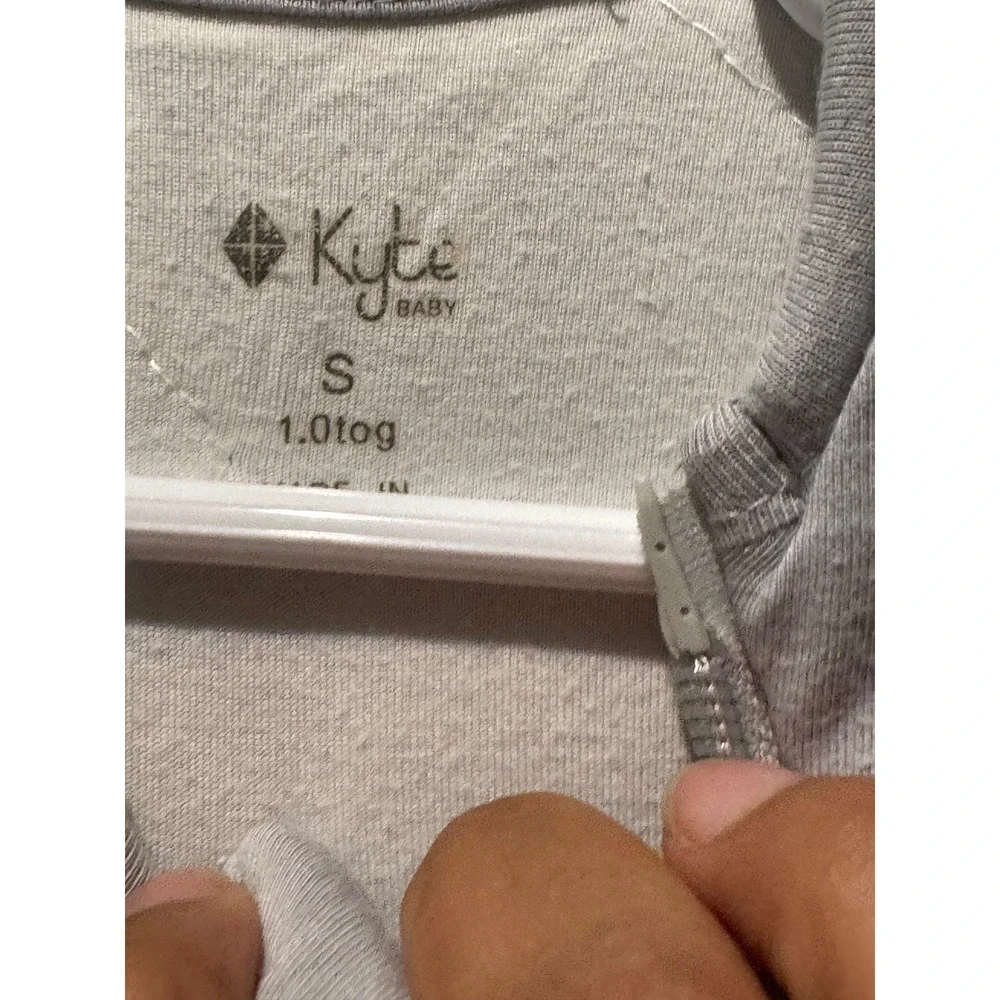 Kyte Baby Sleep Bag 1.0 TOG Gray Bamboo Rayon Sleeveless Wearable Blanket Small